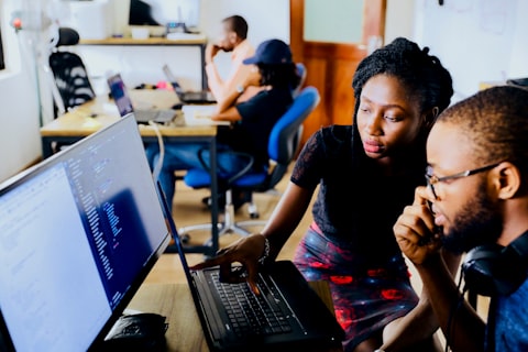 Profissionais de desenvolvimento de software